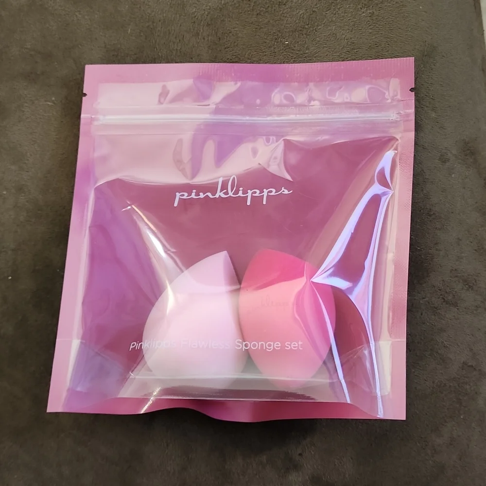 NWT PINKLIPPS Flawless Sponge Set